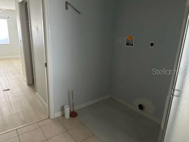 2416 WATERFORD COURT, Palmetto, FL 34221