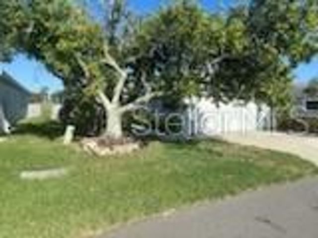 2416 WATERFORD COURT, Palmetto, FL 34221