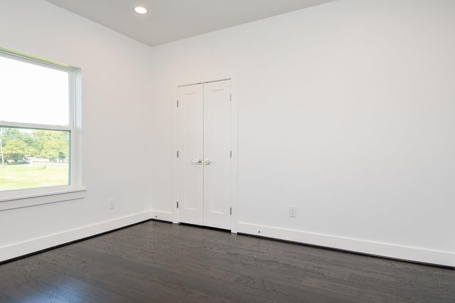 1903 Jack Oak Avenue, Houston, TX 77055