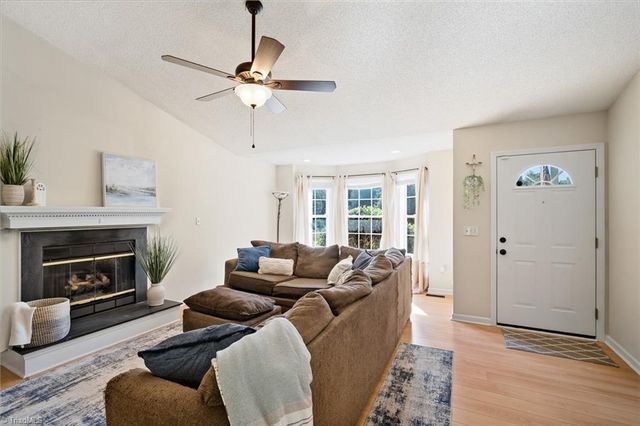 160 Crossfield Court, Lexington, NC 27295