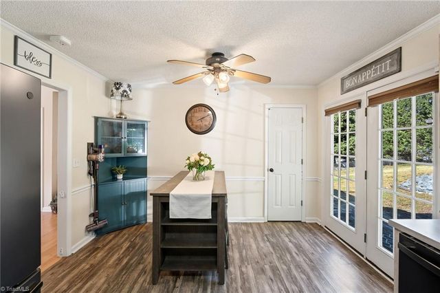 160 Crossfield Court, Lexington, NC 27295