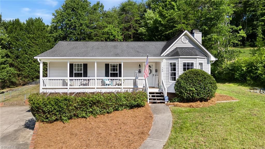 160 Crossfield Court, Lexington, NC 27295