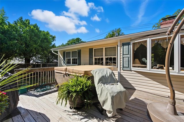 347 Wading River Road, Manorville, NY 11949
