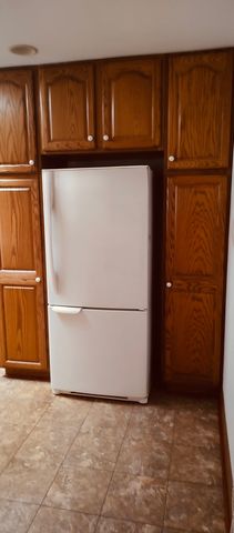 1445 Everett Avenue, Des Plaines, IL 60018