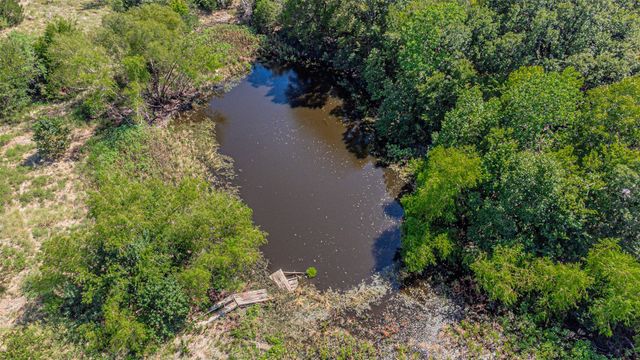 10108 SE County Road 2140, Corsicana, TX 75109