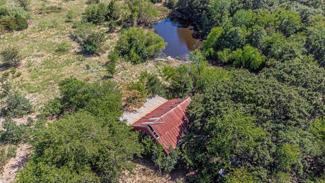 10108 SE County Road 2140, Corsicana, TX 75109