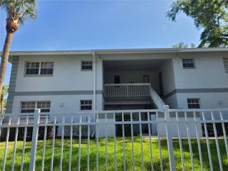 580 FAIRWAYS LANE G203, Ocala, FL 34472