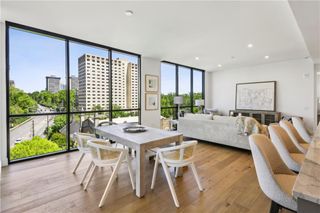2425 Peachtree NE Road 701, Atlanta, GA 30305