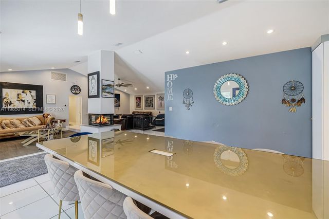 5431 SW 109th Ave, Davie, FL 33328