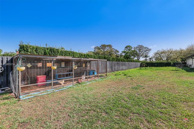 5431 SW 109th Ave, Davie, FL 33328