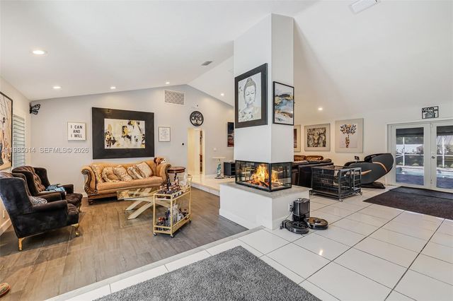 5431 SW 109th Ave, Davie, FL 33328