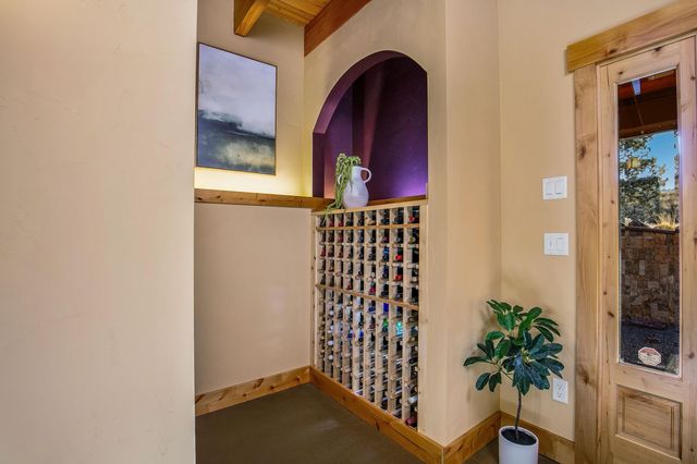 10935 Summit Ridge Court, Redmond, OR 97756