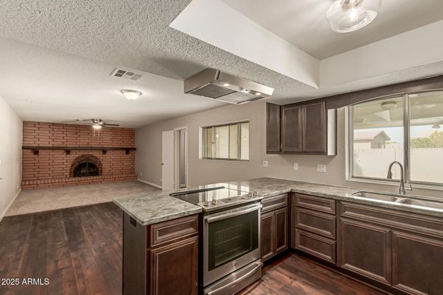 2322 E EVERGREEN Street, Mesa, AZ 85213