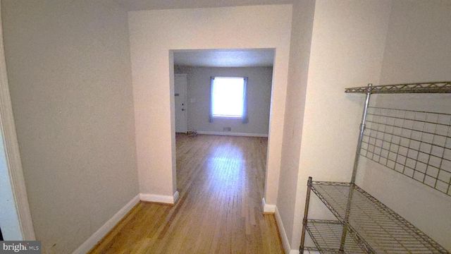 318 GROVETHORN RD, Middle River, MD 21220