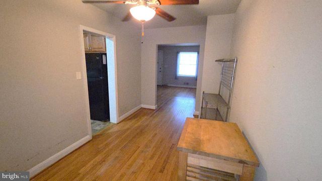 318 GROVETHORN RD, Middle River, MD 21220