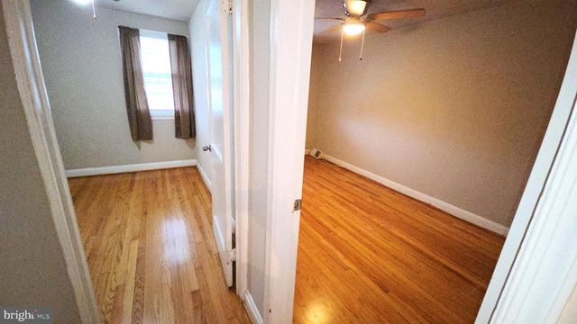 318 GROVETHORN RD, Middle River, MD 21220