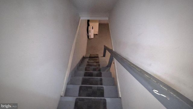 318 GROVETHORN RD, Middle River, MD 21220