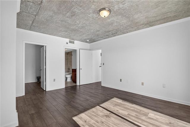 1280 W Peachtree NW Street 1806, Atlanta, GA 30309