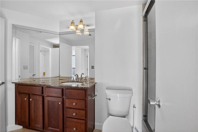 1280 W Peachtree NW Street 1806, Atlanta, GA 30309