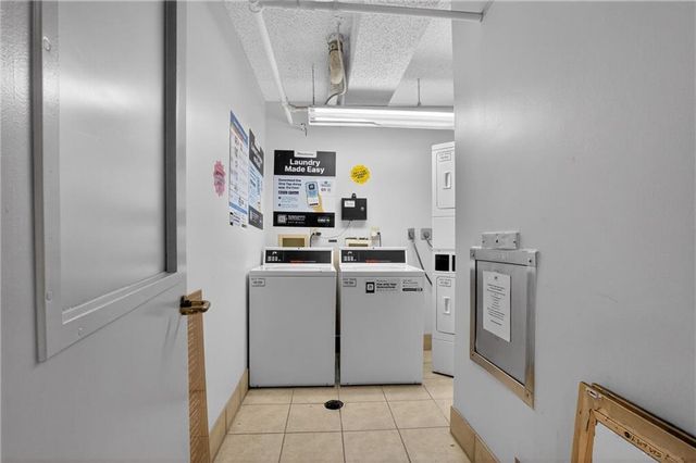 1280 W Peachtree NW Street 1806, Atlanta, GA 30309