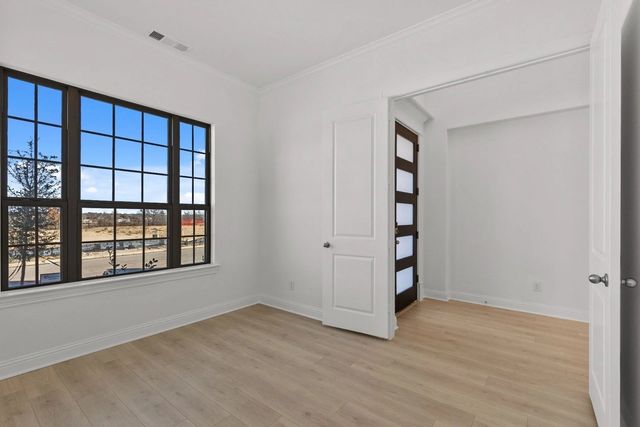 932 Pelotazo, Fort Worth, TX 76247