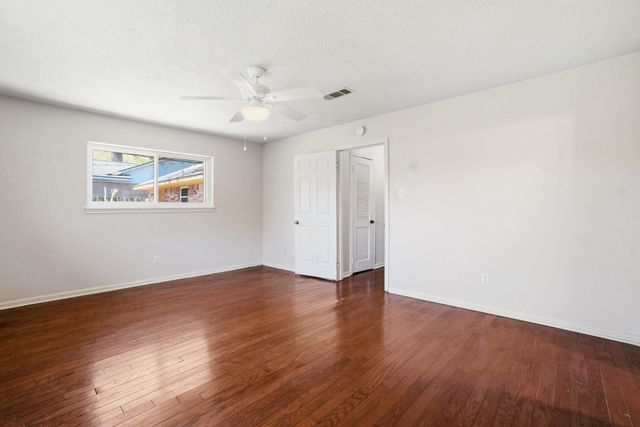 1105 Northpine Drive, Conroe, TX 77301