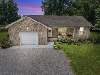 1223 Ab Wade Rd, Portland, TN 37148