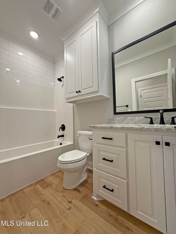 215 Wethersfield Drive, Florence, MS 39073