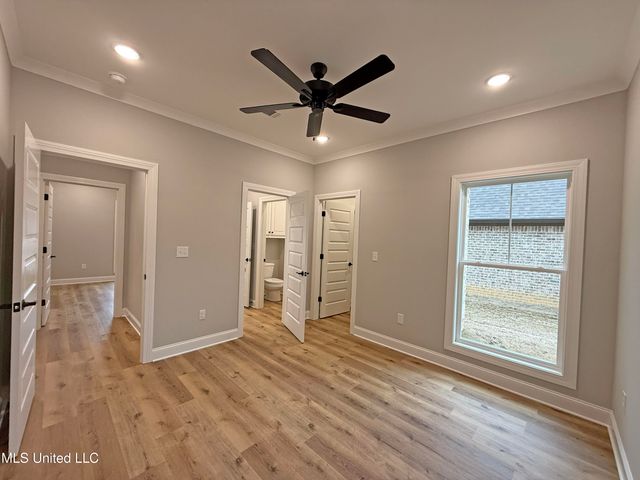 215 Wethersfield Drive, Florence, MS 39073