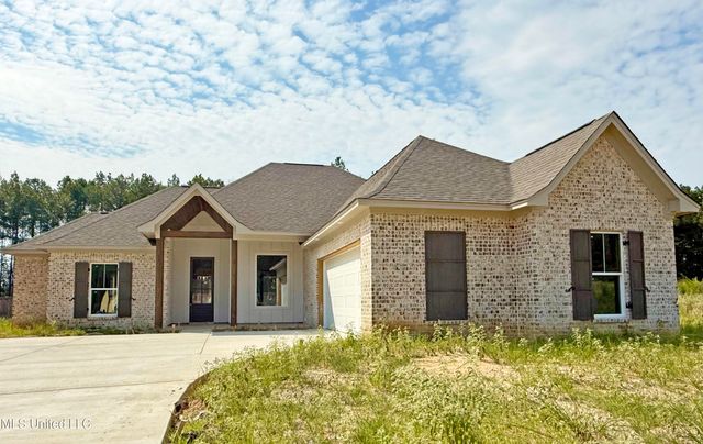 215 Wethersfield Drive, Florence, MS 39073