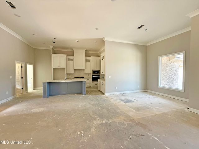 215 Wethersfield Drive, Florence, MS 39073