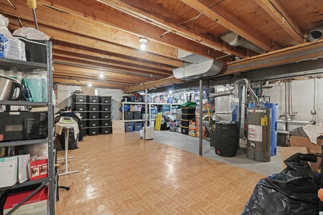 5881 Grand Traverse Lane, Portage, MI 49024