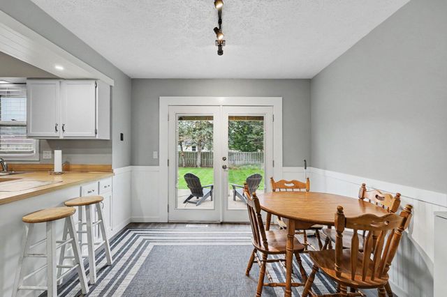 5881 Grand Traverse Lane, Portage, MI 49024