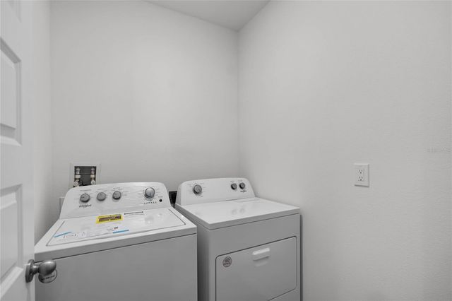 1734 HUMMINGBIRD ROAD, Winter Haven, FL 33884