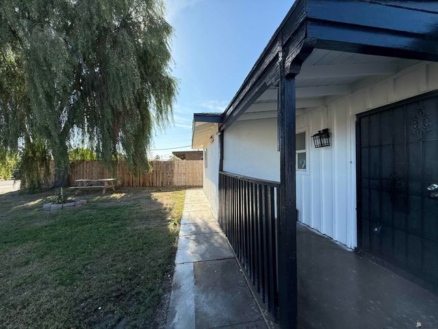 1714 S Dora Ave, Yuma, AZ 85364