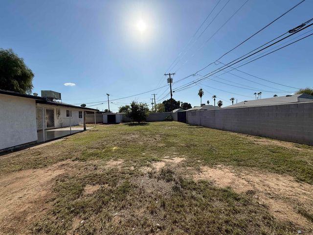 1714 S Dora Ave, Yuma, AZ 85364