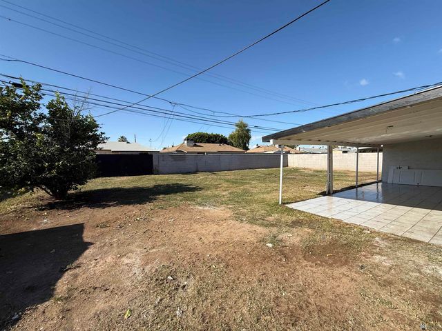 1714 S Dora Ave, Yuma, AZ 85364