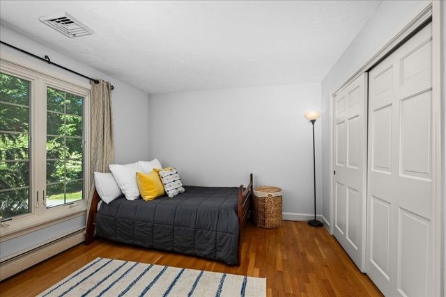 2 Fawcett Orchard Rd, Northborough, MA 01532
