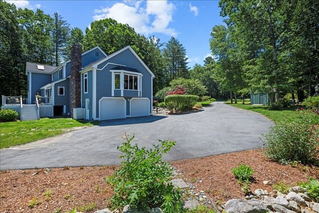 2 Fawcett Orchard Rd, Northborough, MA 01532