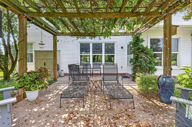1112 Wyntergrace Farm Ct, Old Hickory, TN 37138