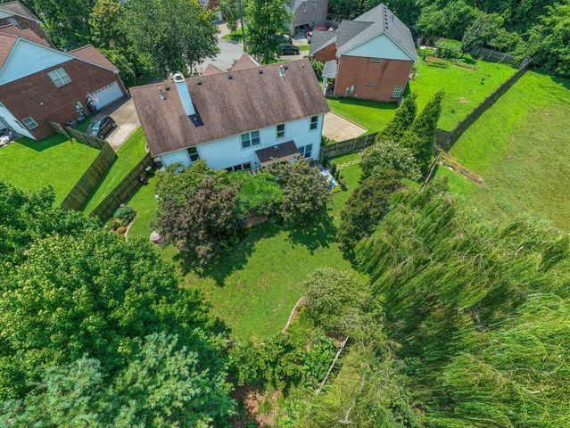 1112 Wyntergrace Farm Ct, Old Hickory, TN 37138