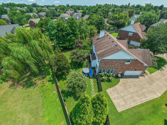 1112 Wyntergrace Farm Ct, Old Hickory, TN 37138