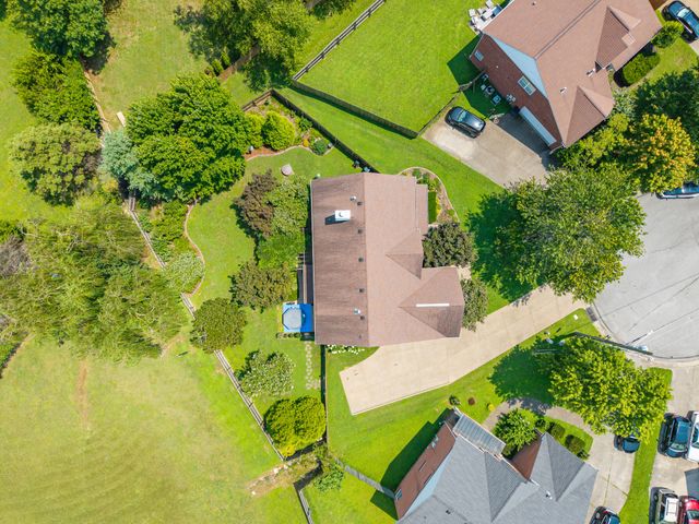 1112 Wyntergrace Farm Ct, Old Hickory, TN 37138