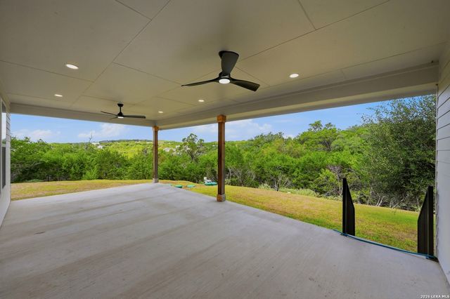 328 Compass Rose, Canyon Lake, TX 78133