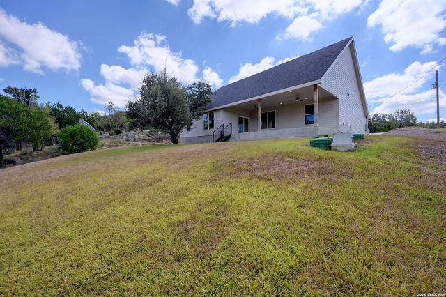 328 Compass Rose, Canyon Lake, TX 78133