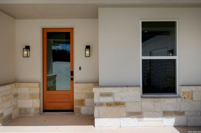 328 Compass Rose, Canyon Lake, TX 78133