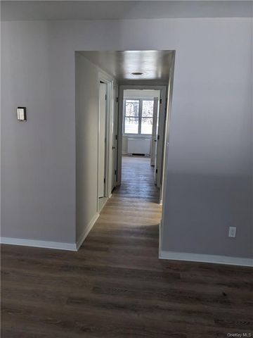 10 Wild Oaks Road 124, Goldens Bridge, NY 10526