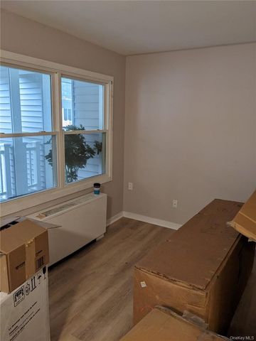 10 Wild Oaks Road 124, Goldens Bridge, NY 10526