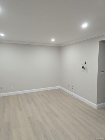 10 Wild Oaks Road 124, Goldens Bridge, NY 10526