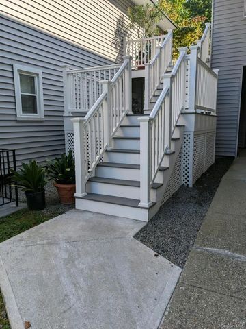 10 Wild Oaks Road 124, Goldens Bridge, NY 10526